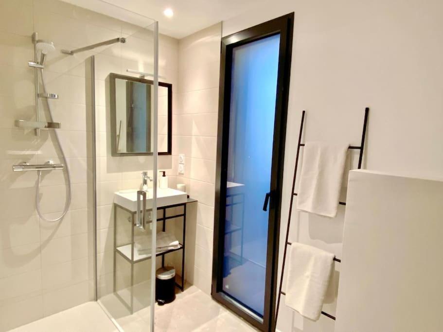 Magnifique T2 Neuf, Proche Gare, Parking Facile Apartman Vannes Kültér fotó